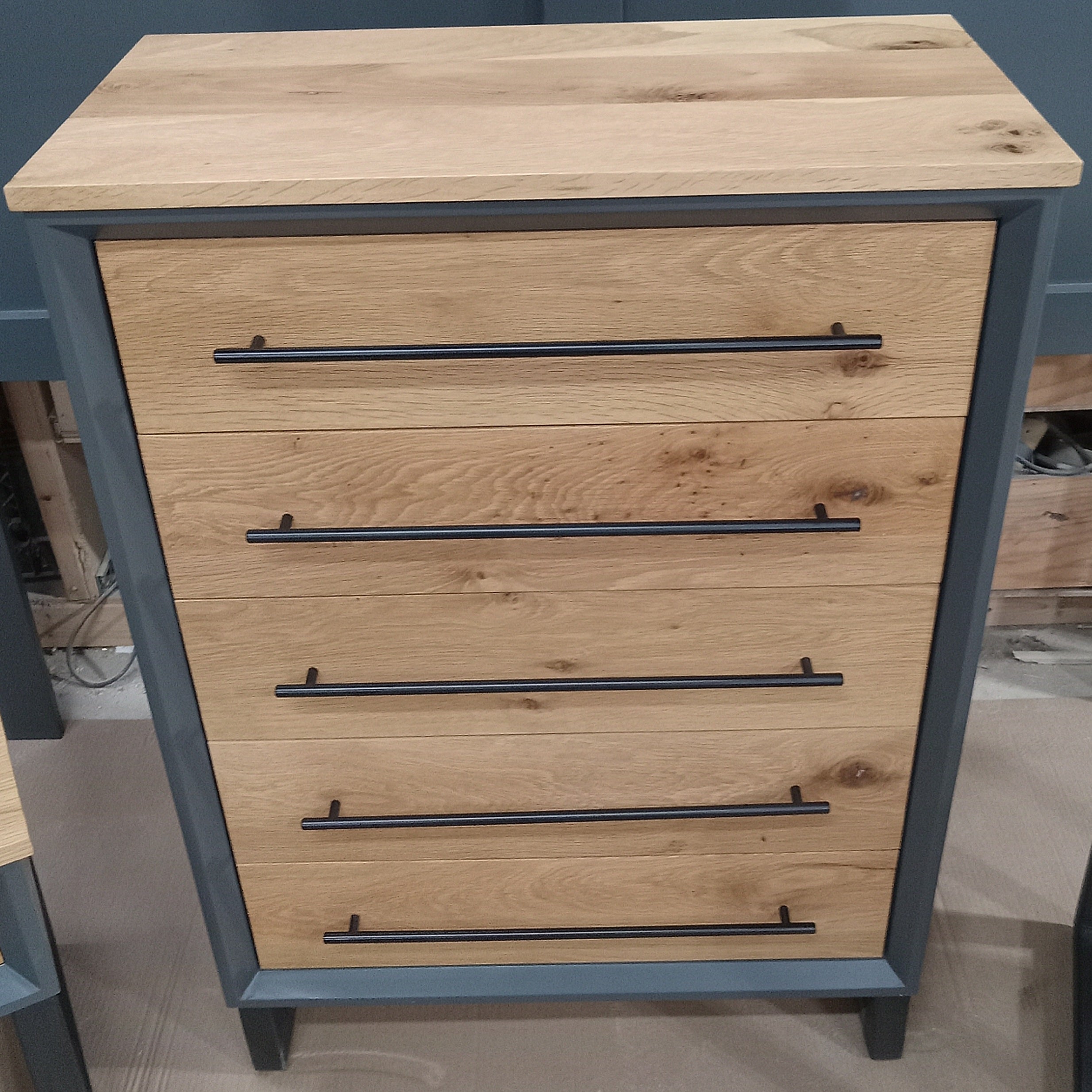 Handcrafted modern 5 drawer chest of drawers Grey with real white oak