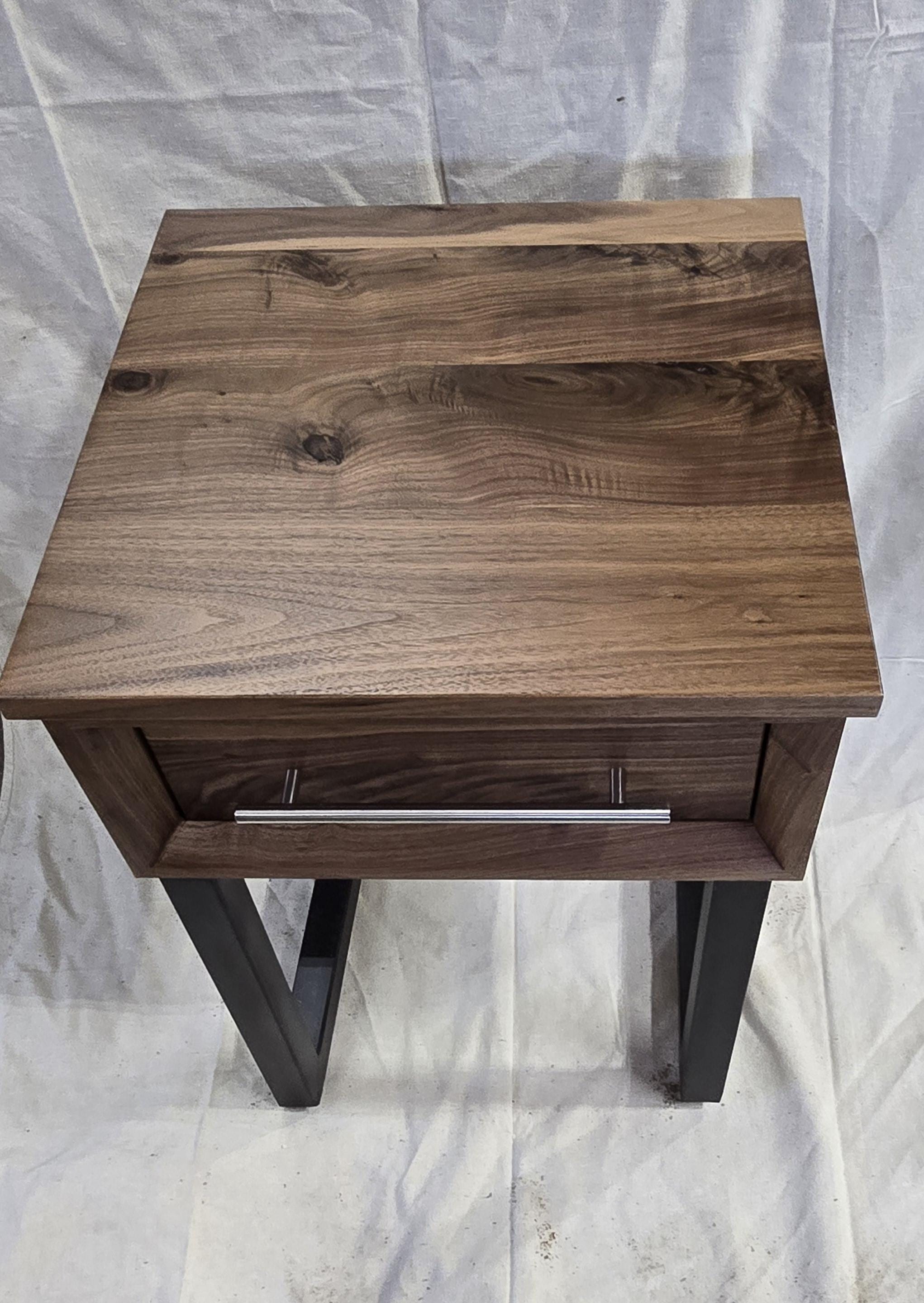handmade 18 x 18 x 24t nightstands with white oak drawer front and top on steel legs