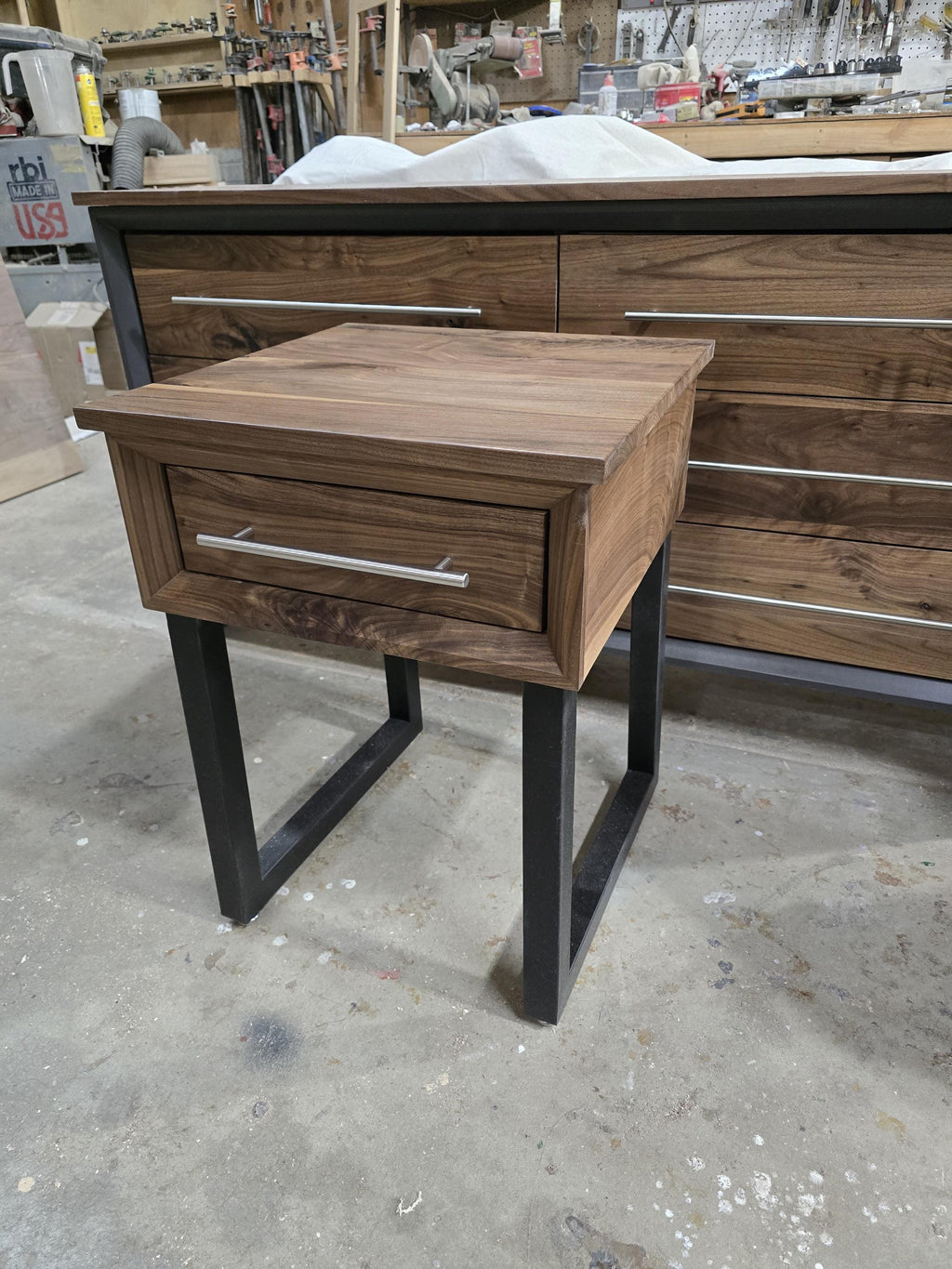 handmade 18 x 18 x 24t nightstands with white oak drawer front and top on steel legs